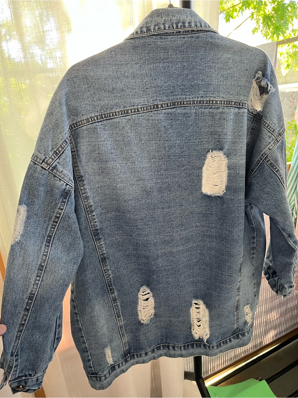 Distressed denim Jacket - Picture 3 of 9